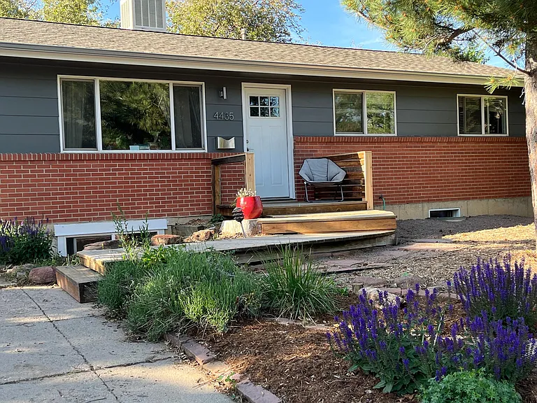 4435 Whitney Pl — Photo 11