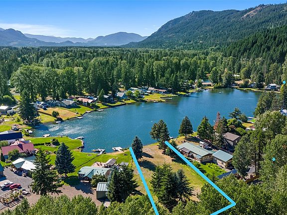 5th image of 241 Wapiti Drive