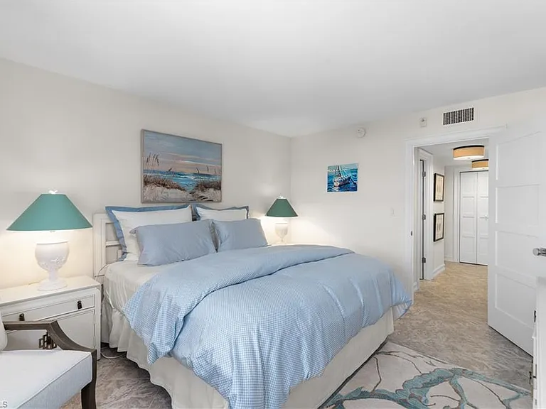 3115 Gulf Shore Blvd N #203S — Photo 24