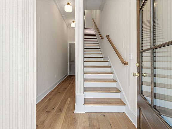 4th image of 310 Samford Ave #104