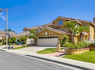565 S Hibiscus Way, Anaheim, CA 92808