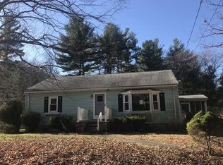 290 W River Rd, Uxbridge, MA 01569