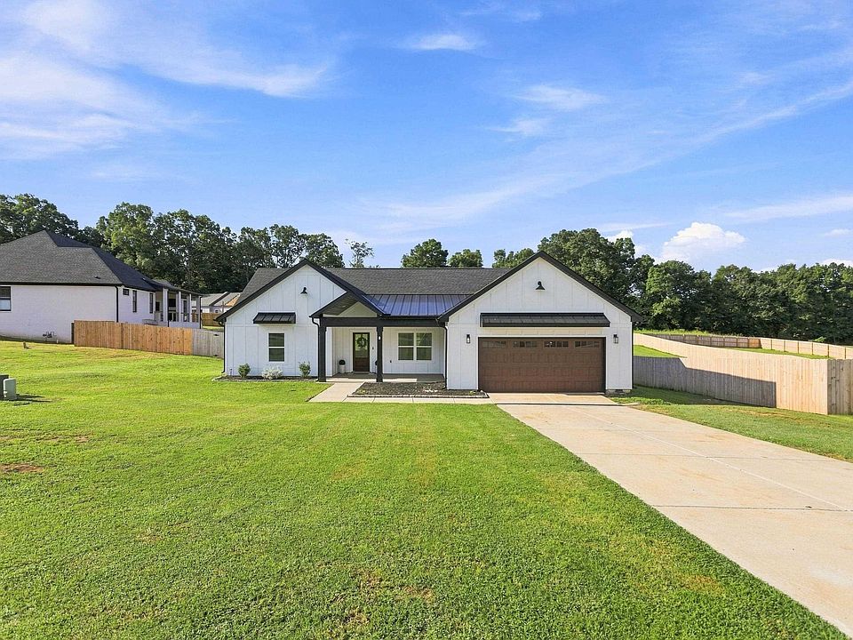 1st image of 306 County Road 1462