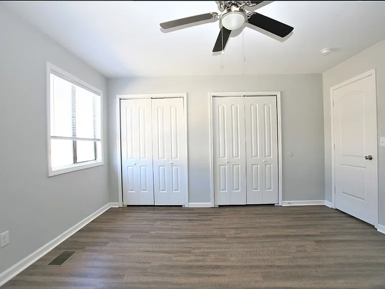 6121 Harvey St — Photo 7