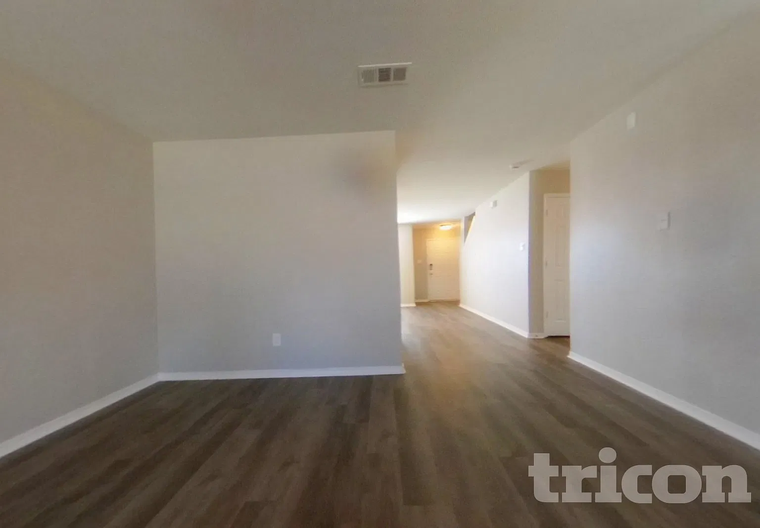 2325 Horseback Trail Fort Worth TX — Photo 2