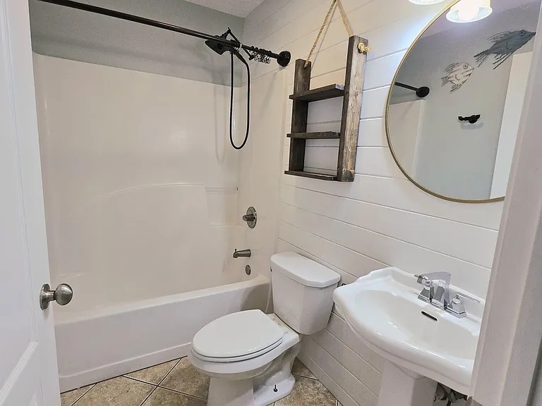 603 Diamonte Cir — Photo 18