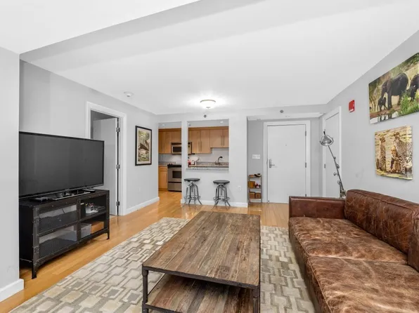 165 Tremont St Unit 705, Boston, MA 02111