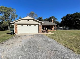 270 Hickory St, Ardmore, OK 73401