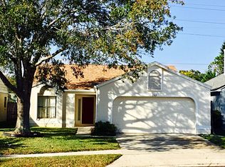 298 Lakebreeze Cir, Lake Mary, FL 32746