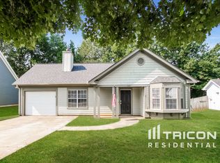356 Cedarcroft Dr, Mooresville, NC 28115