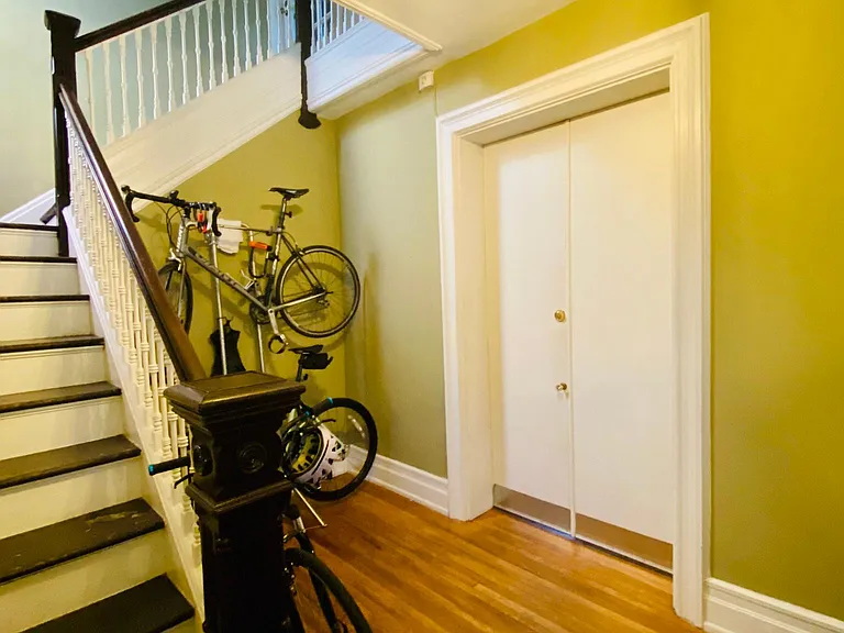 135 Norwood Ave #1 — Photo 3
