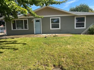 903 S Best Rd, Veradale, WA 99037