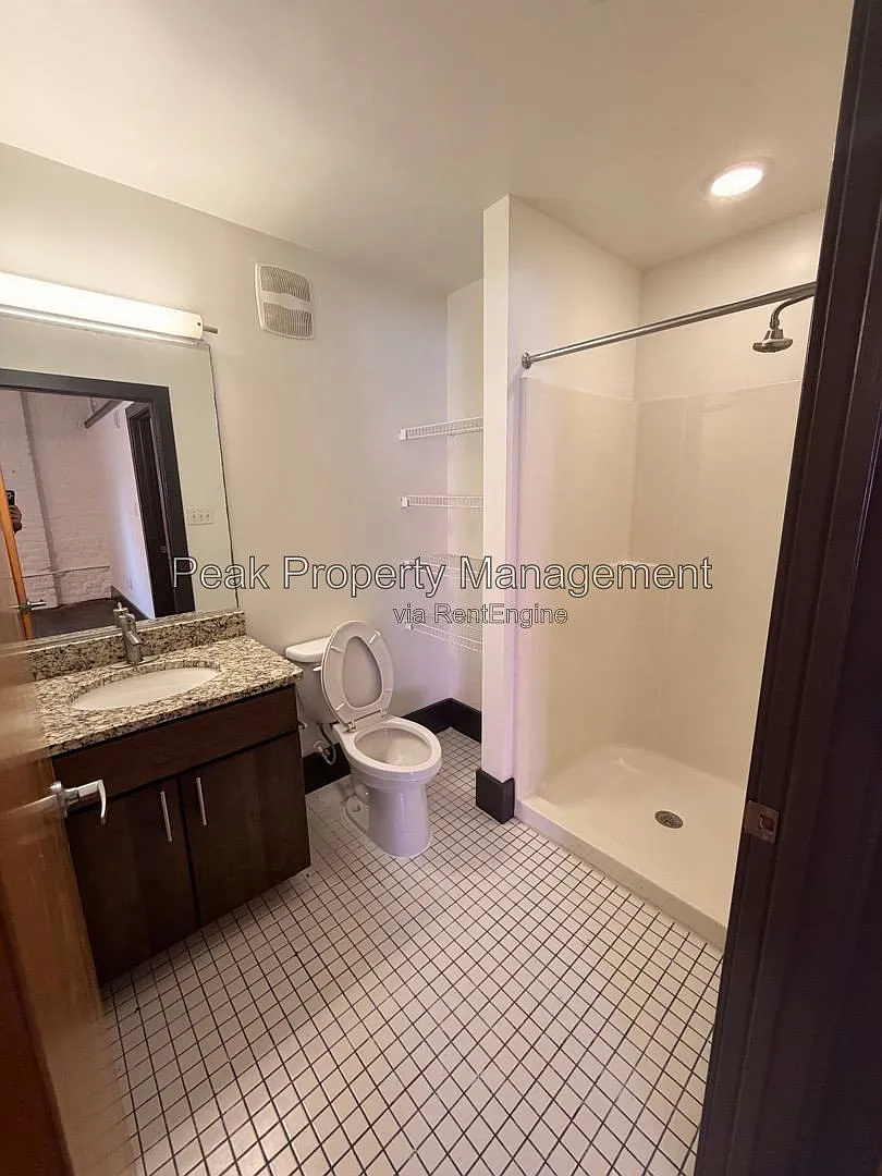 1 bed, 1.0 bath, 569 sqft, $1,225 — Photo 4