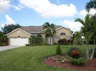 6225 28th Ave E, Bradenton, FL 34208