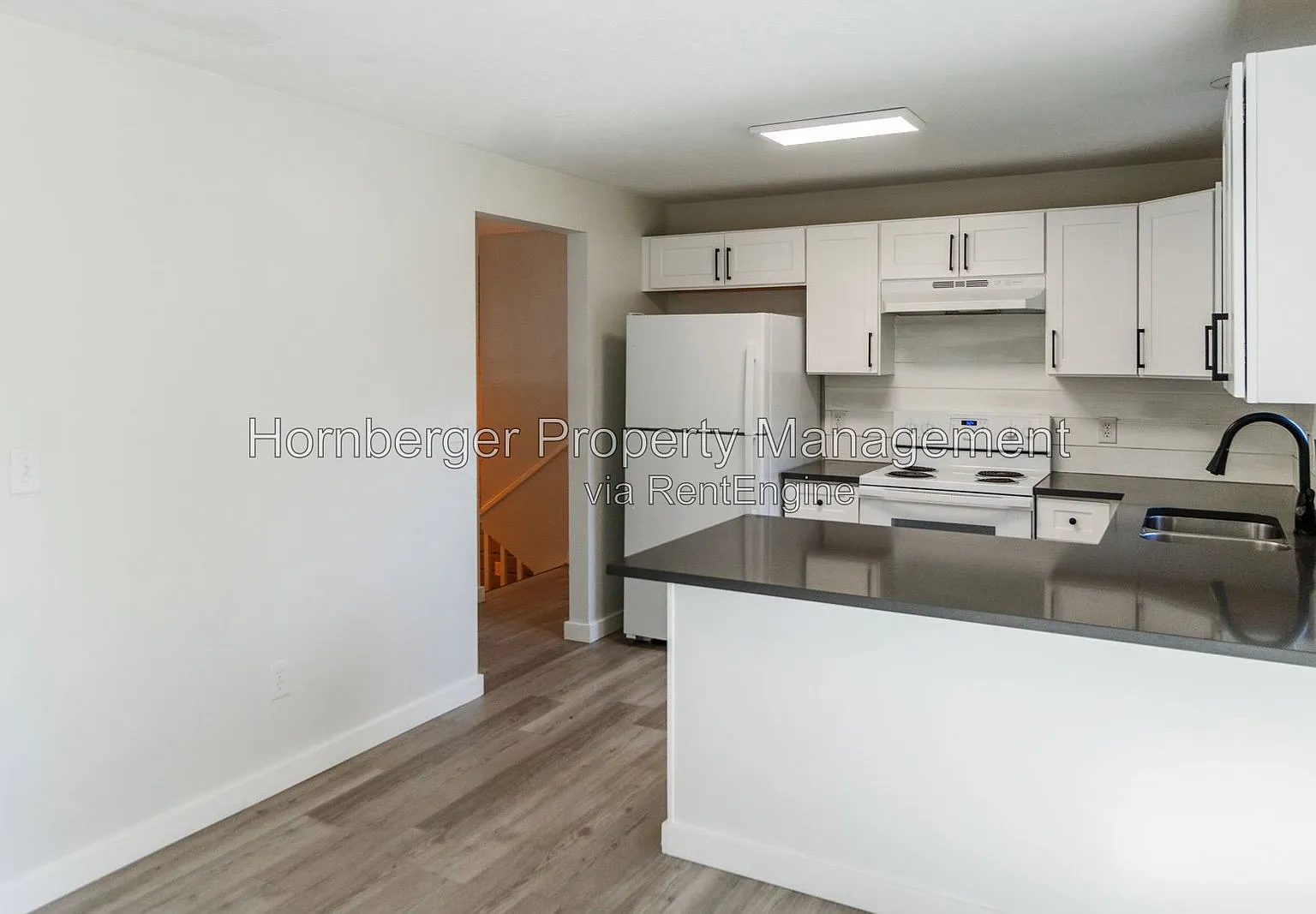 3 bed, 2.0 bath, 1550 sqft, $2,095 — Photo 4