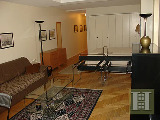 Rented by Halstead Real Estate | media 28