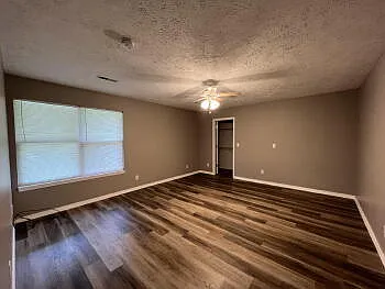 160 Sapling Dr — Photo 17