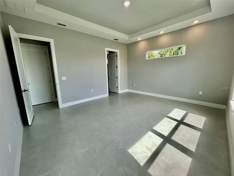 8147 Tracy Cir — Photo 10