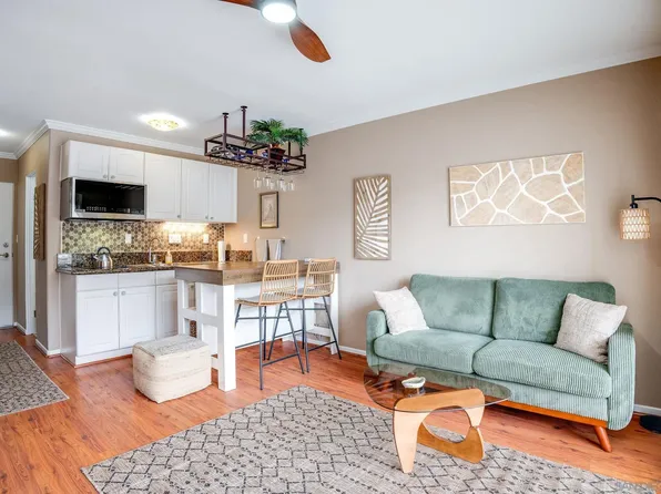 1021 Scott St APT 130, San Diego, CA 92106