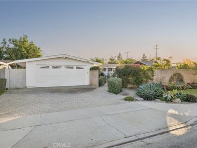 305 Nassau Rd, Costa Mesa, CA, 92626