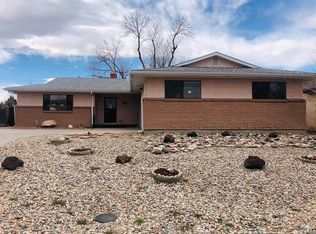 215 Starlite Dr, Pueblo, CO 81005