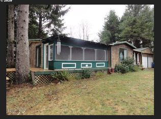 50 Marion Ln, Depoe Bay, OR 97341