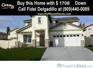 1592 W South St, Rialto, CA 92376