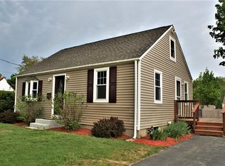 28 Macarthur Blvd, Coventry, RI 02816