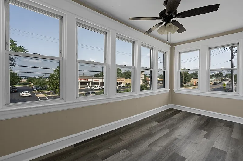 456 S Broadway #2