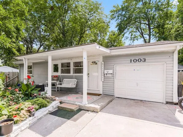 1003 NE Cowden Dr, Kansas City, MO 64118