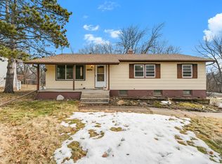 2872 Jackson St, Little Canada, MN 55117