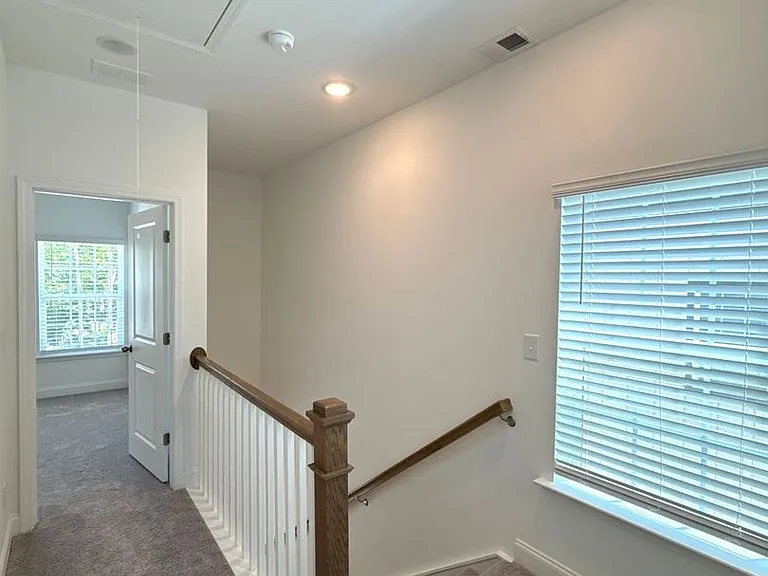 3220 Butler Hill Dr — Photo 9