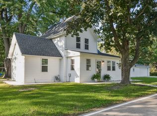 3S530 Finley Rd, Sugar Grove, IL 60554