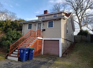 127 Arborway Dr, Braintree, MA 02184