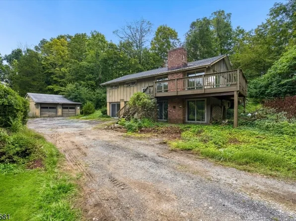 51 Hibler Rd, Green Twp., NJ 07860