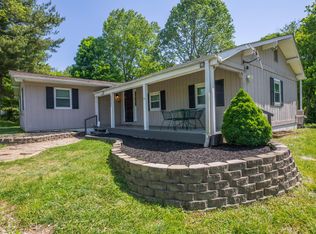 8887 Watkins Rd SW, Etna, OH 43062