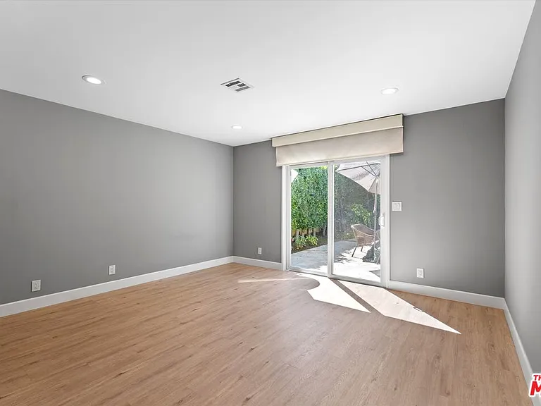 2809 S Canfield Ave — Photo 5