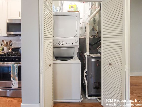 4th image of 2109.5 N Sedgwick St #3