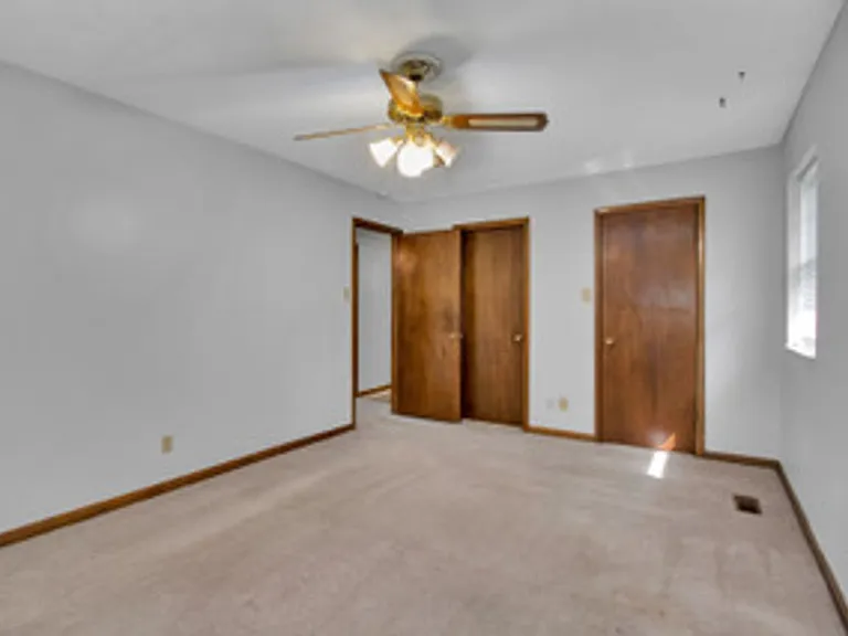 504 Harrow Rd — Photo 17