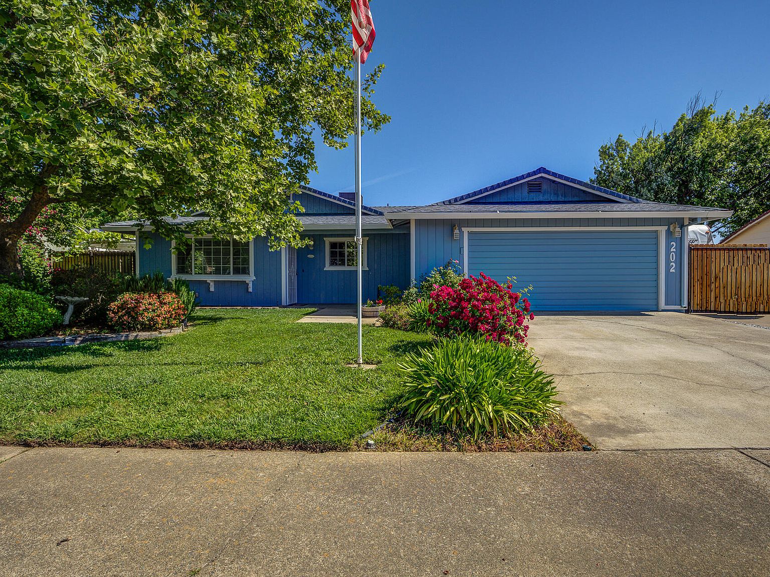 202 Woodhill Dr, Redding, CA 96003 Zillow