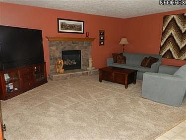 3rd image of 5295 Meadow Park Dr