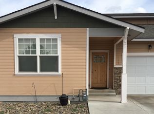 711 Fountain Blvd, Zillah, WA
