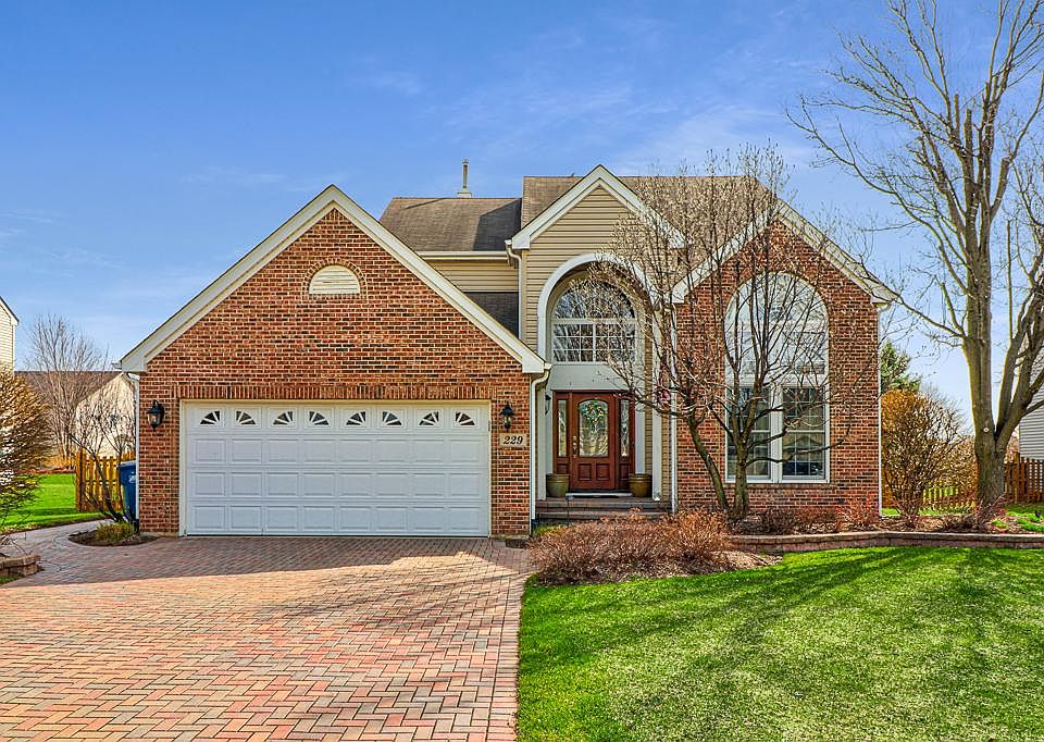 1st image of 229 Burton Dr