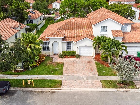 5th image of 18745 SW 27th Ct #18745