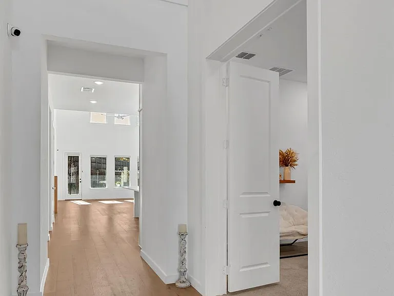6029 Foxwheel Way — Photo 8