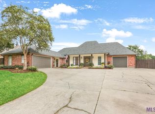 12570 Bayou Terrace Dr, Saint Amant, LA 70774
