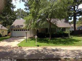 2109 Pattywood Dr, Bryant, AR 72022