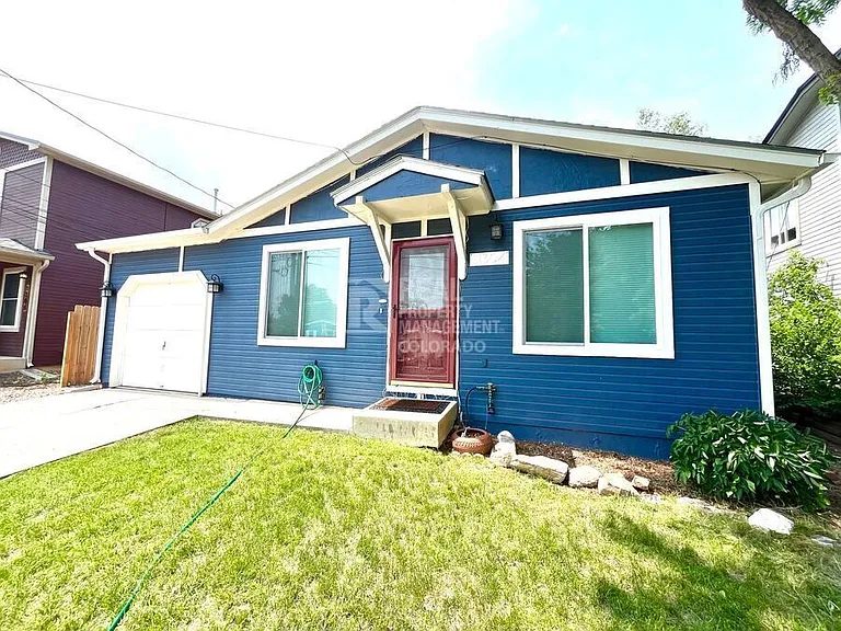 1304 Race St — Photo 2