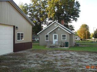 201 E Gentry St, Meadville, MO 64659