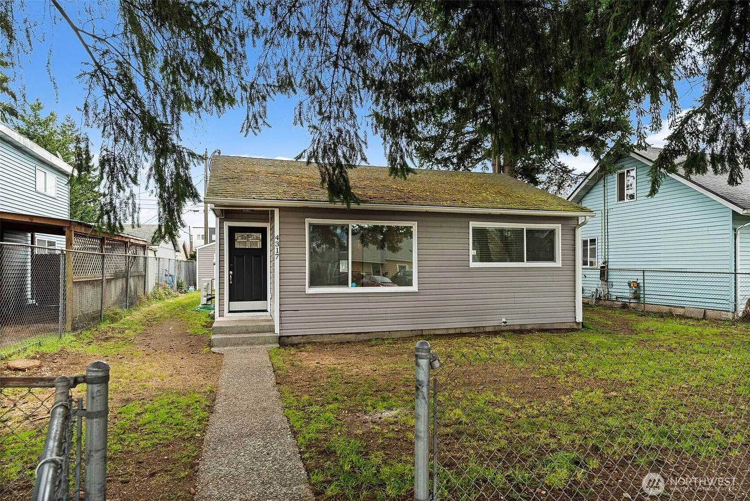 4317 S Lawrence Street photo 1